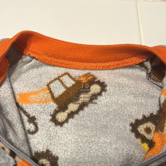 Carter’s, 18 months, construction equipment, sleeper - Picture 2 of 3